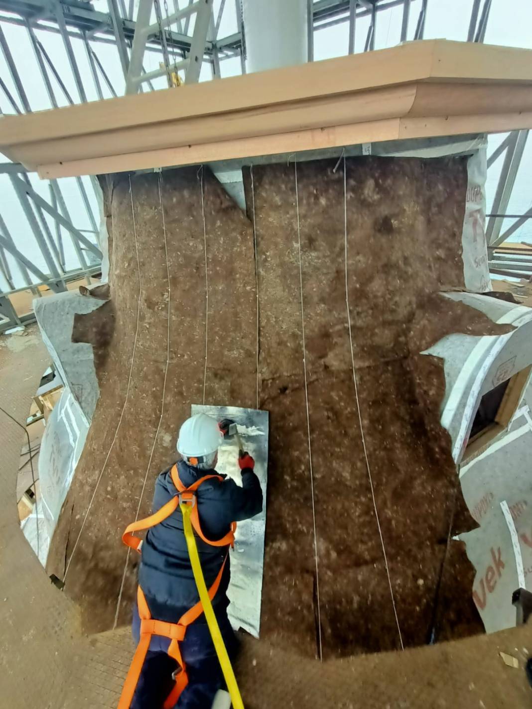 Kız Kulesi darmadağın olmuş! Son hali tartışma konusu oldu, işte restorasyonda son durum... 10